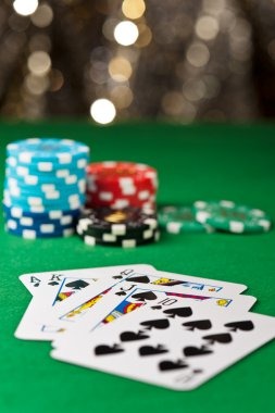 rpyyy app interface showing live blackjack table and navigation menu